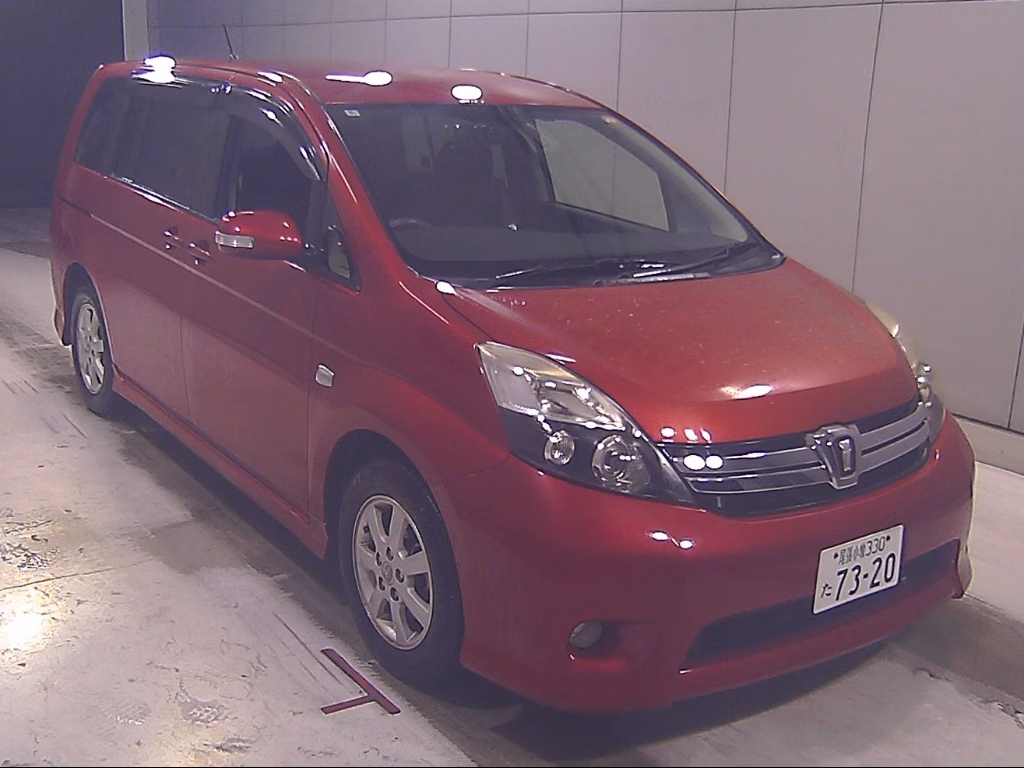 TOYOTA ISIS