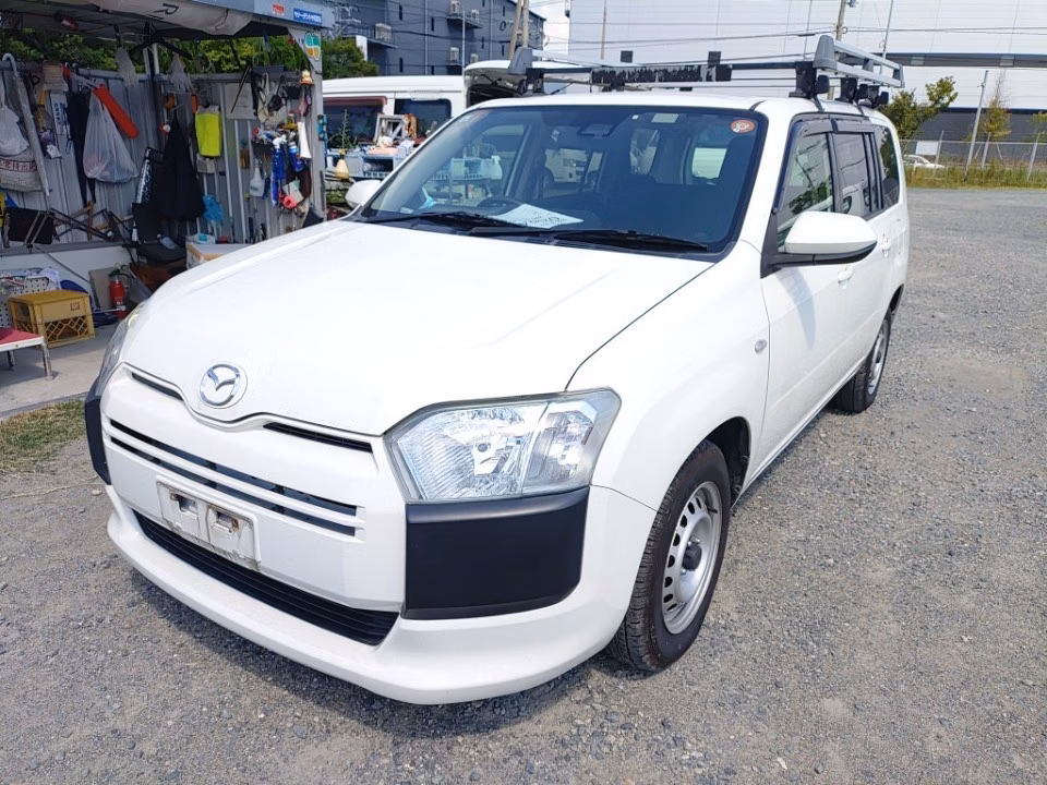 MAZDA FAMILIA