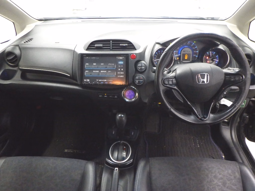 HONDA FIT SHUTTLE