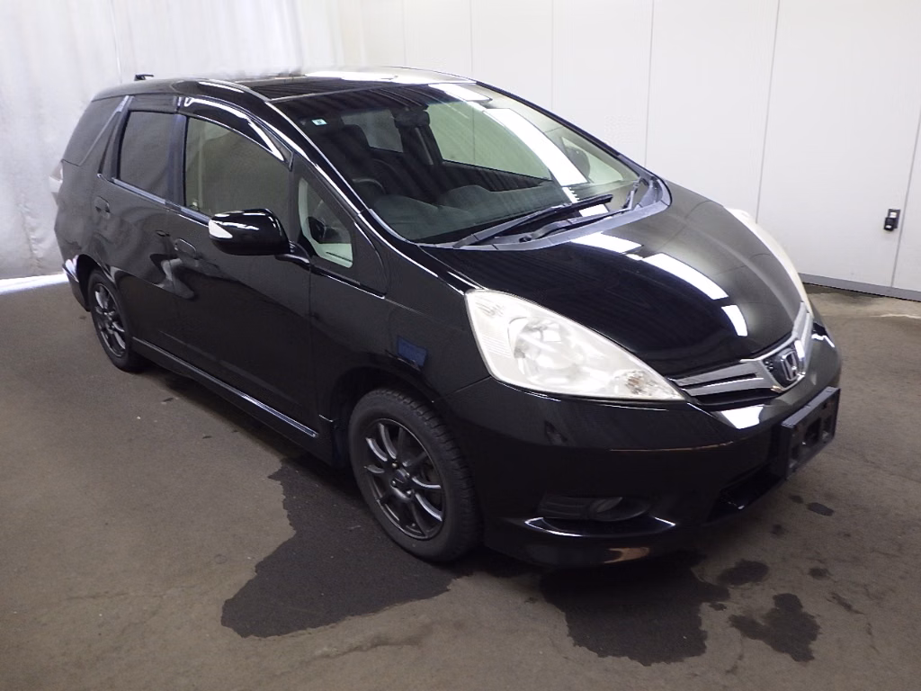 HONDA FIT SHUTTLE