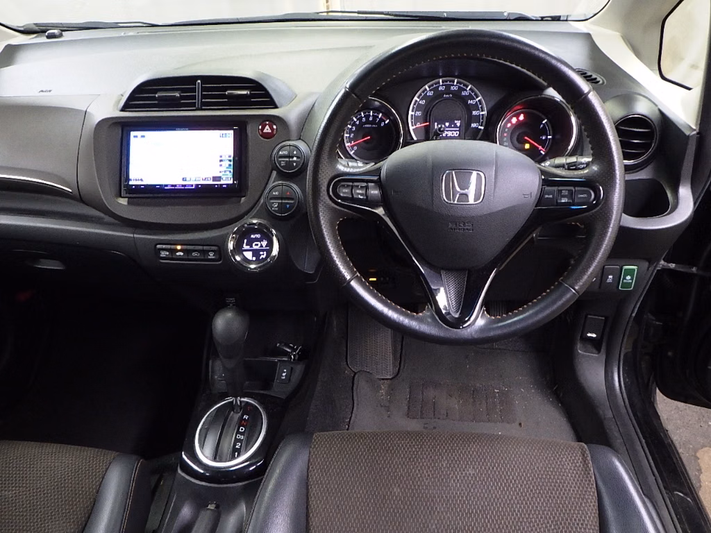 HONDA FIT SHUTTLE