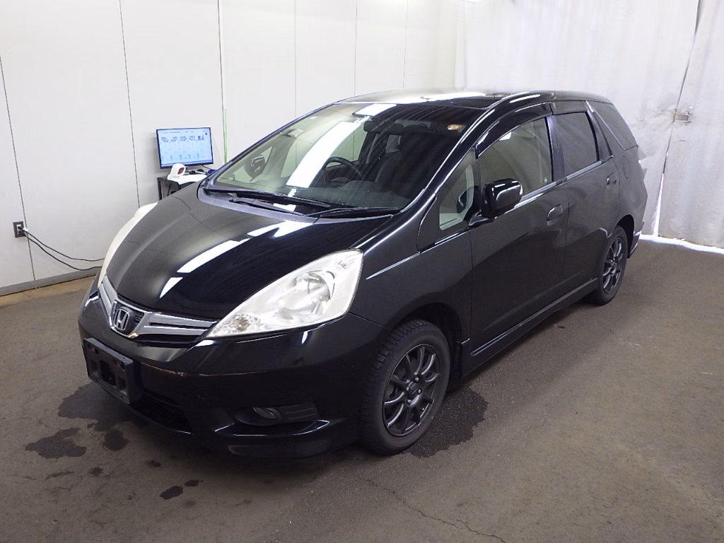 HONDA FIT SHUTTLE