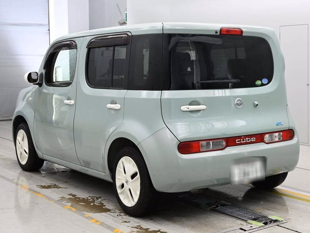 NISSAN CUBE