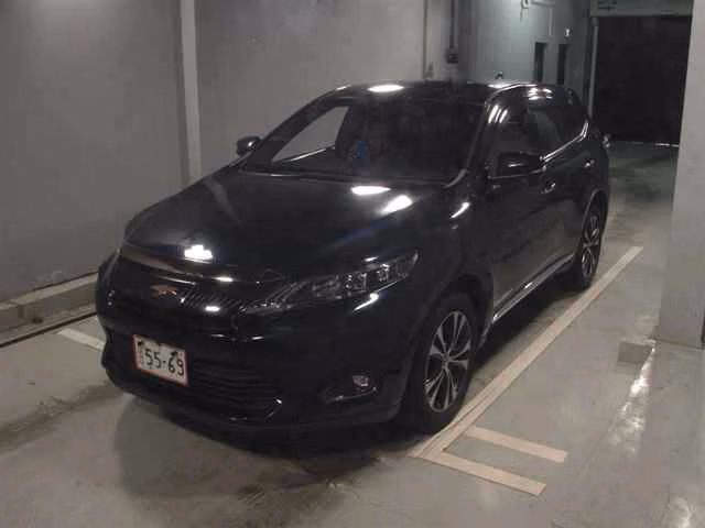 TOYOTA HARRIER