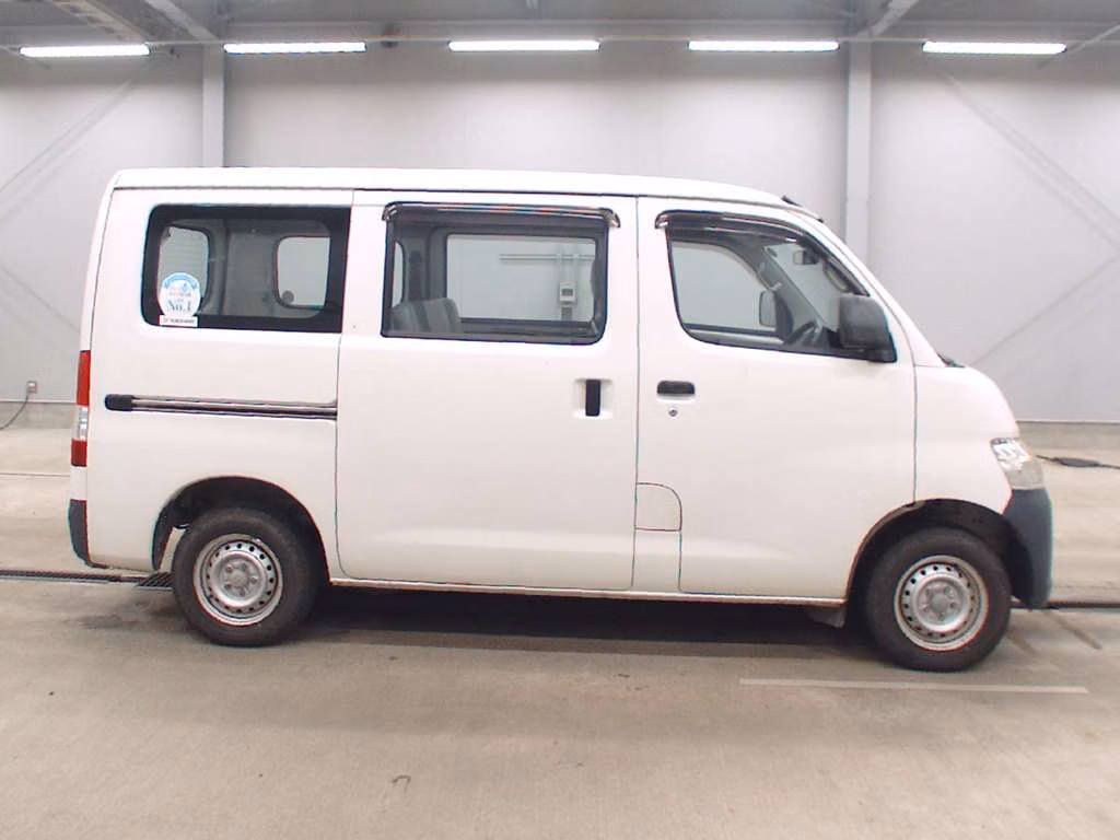 TOYOTA LITE ACE
