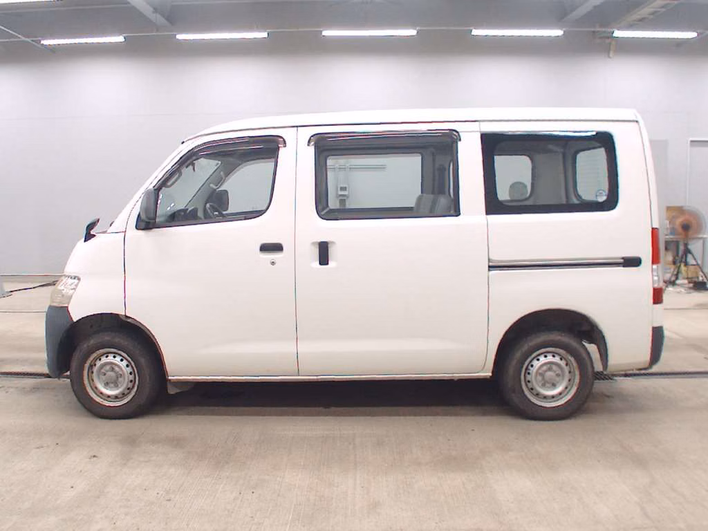 TOYOTA LITE ACE