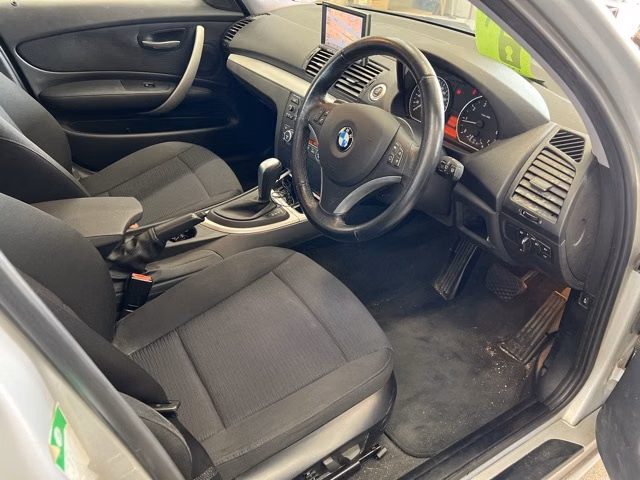 BMW 1-SERIES