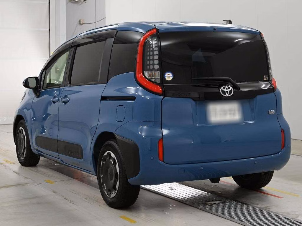 TOYOTA SIENTA