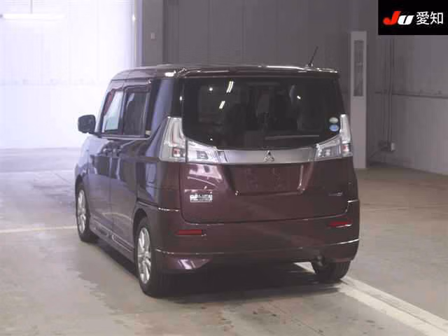 MITSUBISHI DELICA D:2