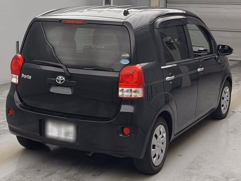 TOYOTA PORTE
