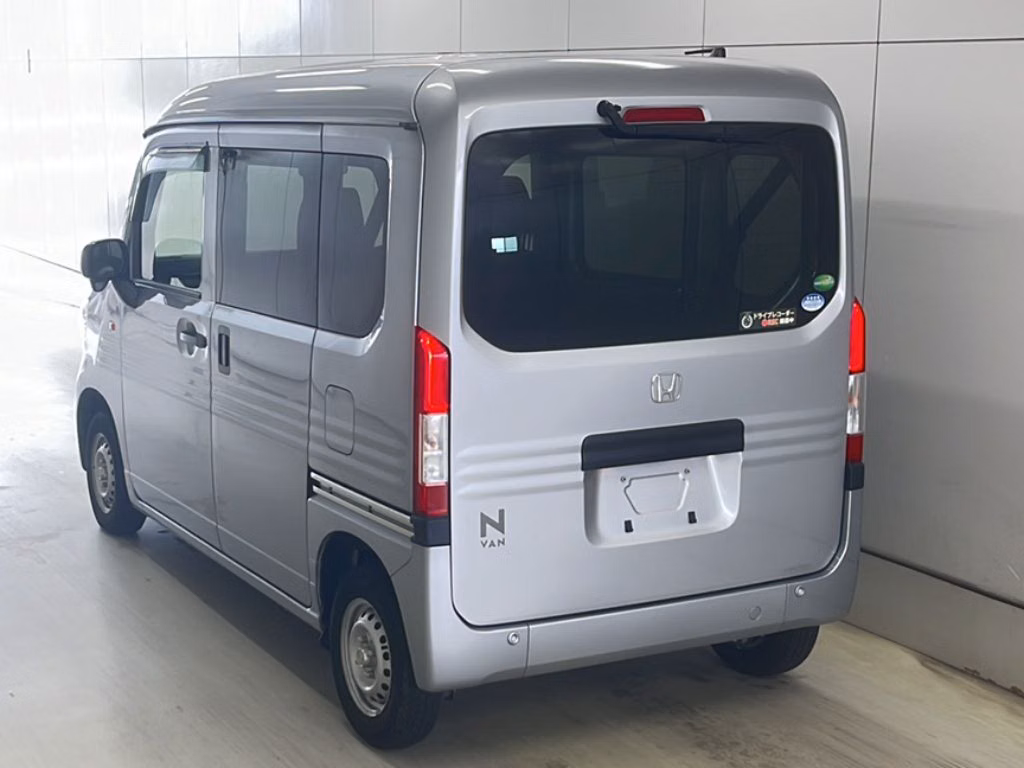 HONDA N-VAN