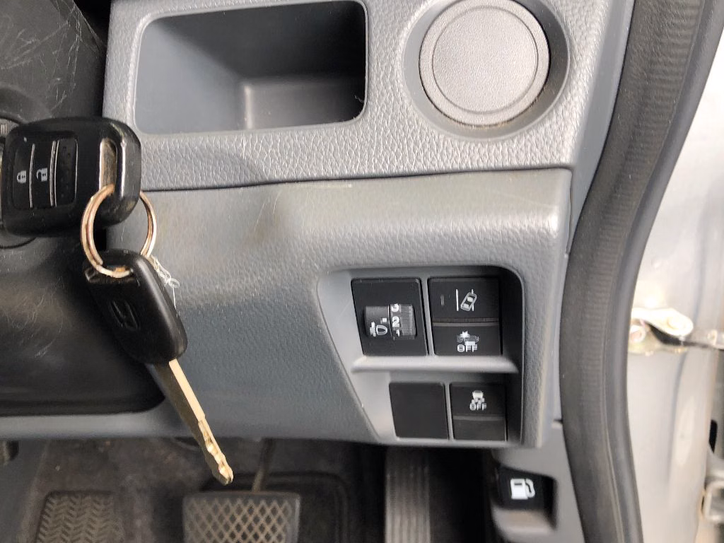 HONDA N-VAN