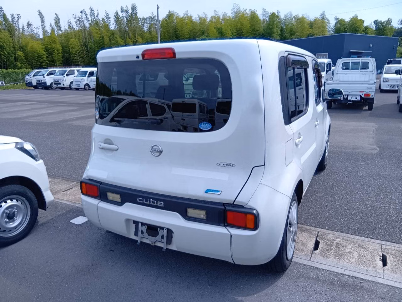 NISSAN CUBE