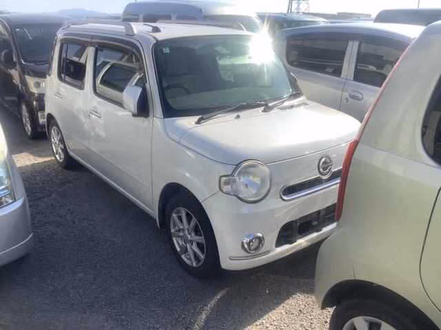 Daihatsu Mira Cocoa