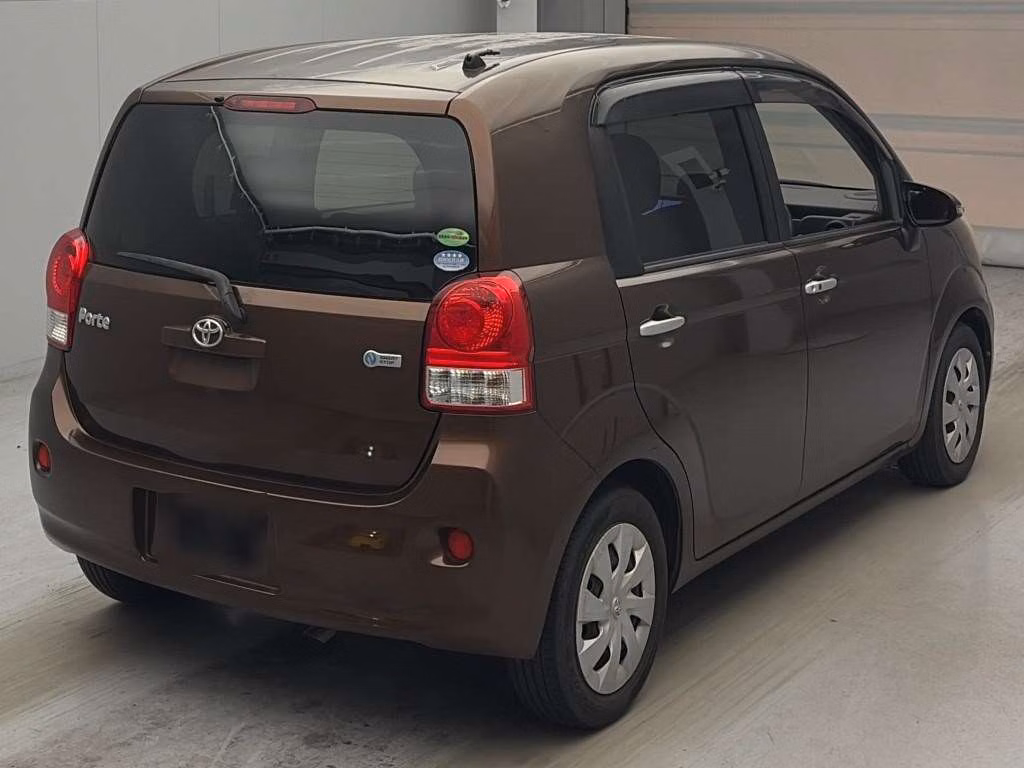 TOYOTA PORTE