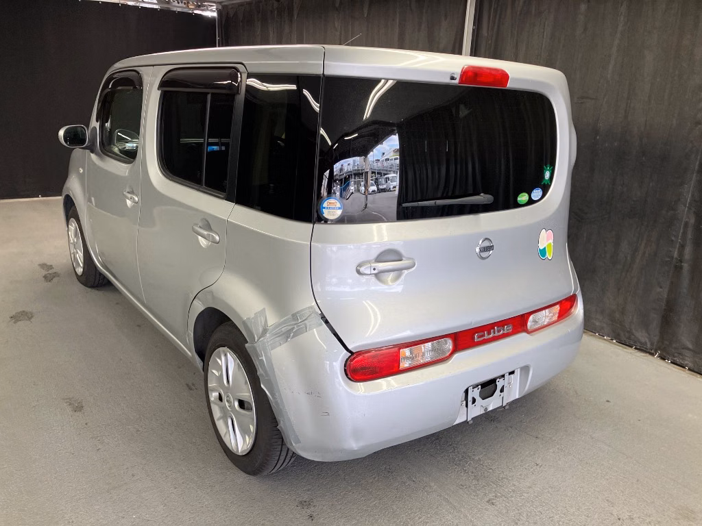 NISSAN CUBE