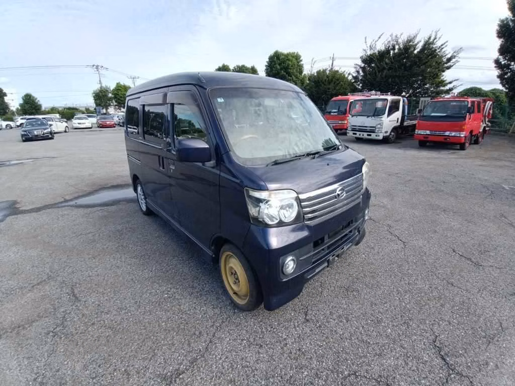 DAIHATSU ATRAI