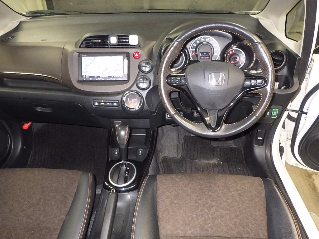 HONDA FIT SHUTTLE