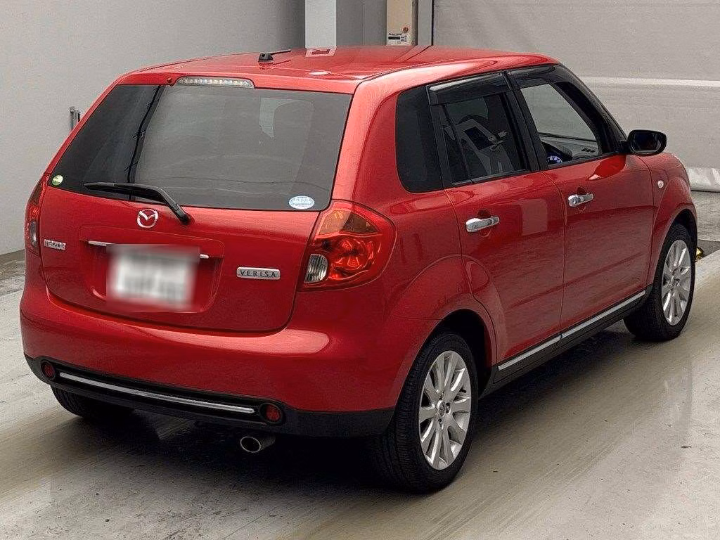 MAZDA VERISA
