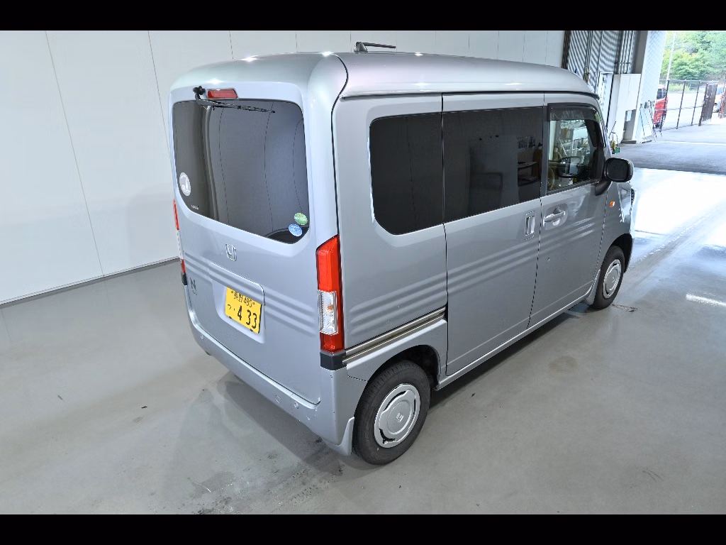 HONDA N-VAN