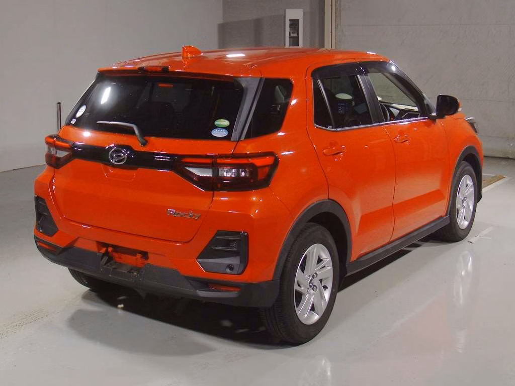DAIHATSU ROCKY