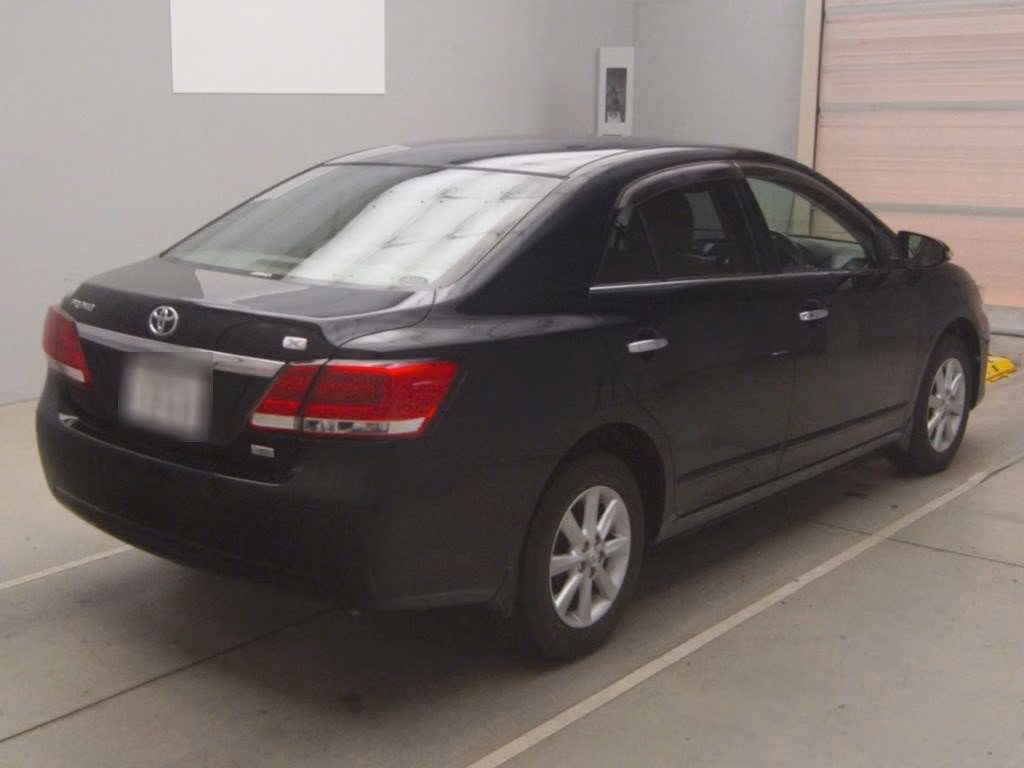 TOYOTA PREMIO