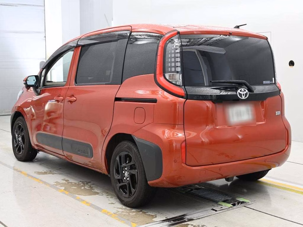 TOYOTA SIENTA