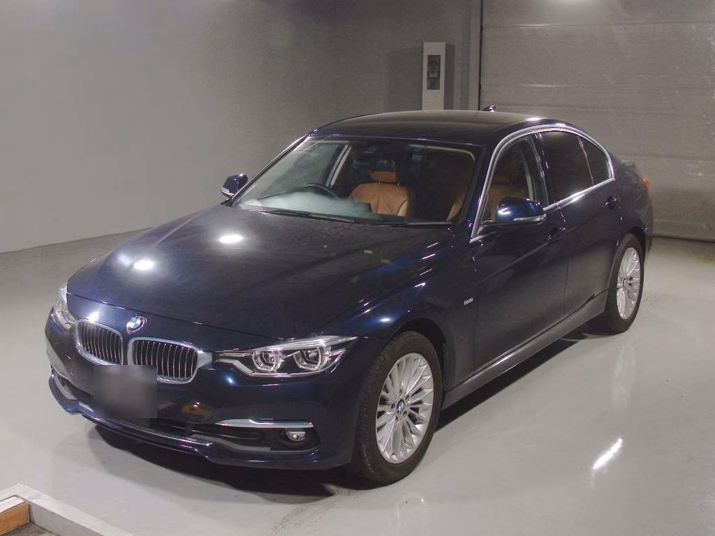 BMW 3-SERIES