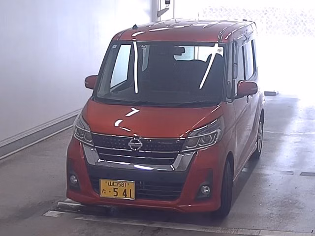 NISSAN DAYZ ROOX