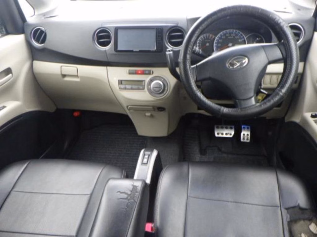 DAIHATSU TANTO EXE