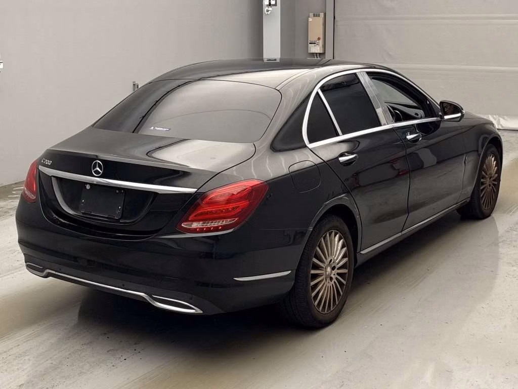 MERCEDES-BENZ C-CLASS