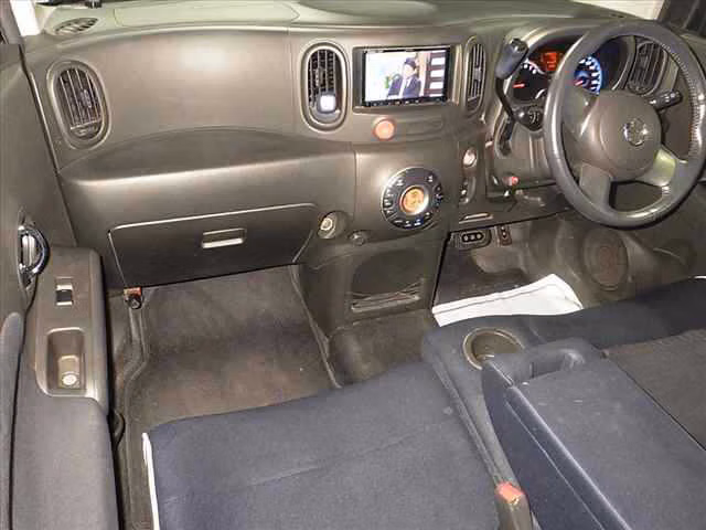 NISSAN CUBE