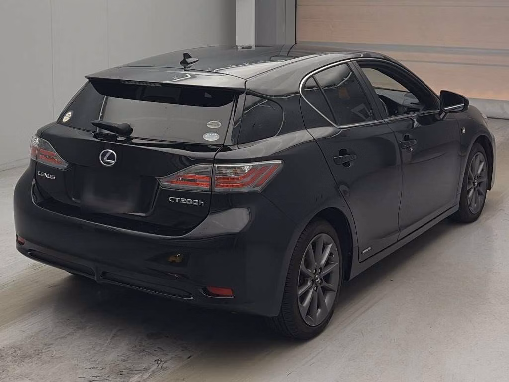 LEXUS CT200H