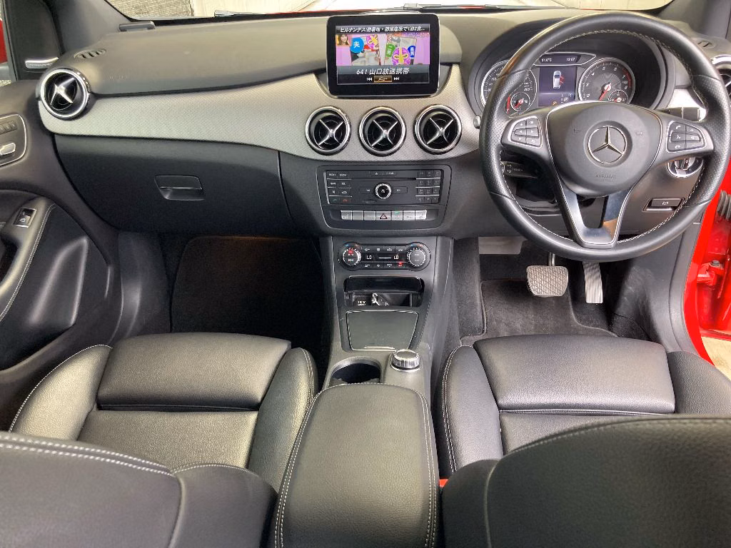 MERCEDES-BENZ B-CLASS