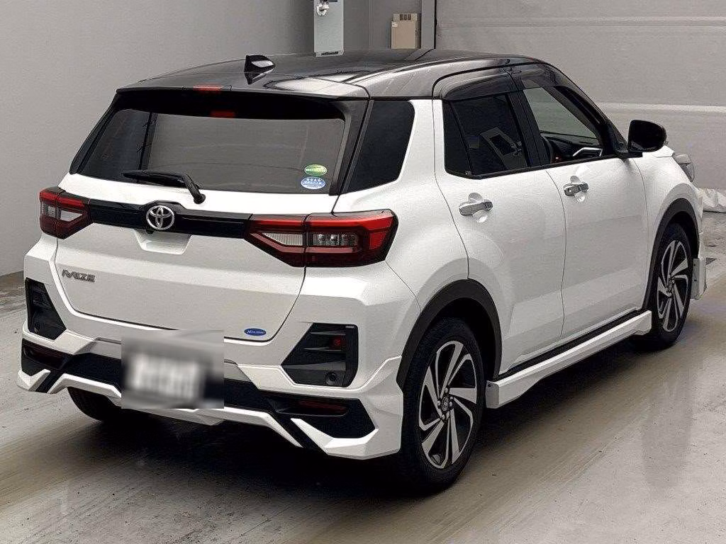TOYOTA RAIZE