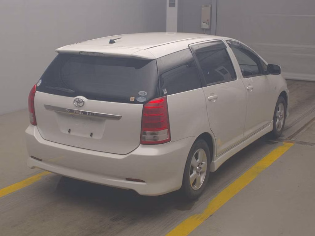 TOYOTA WISH