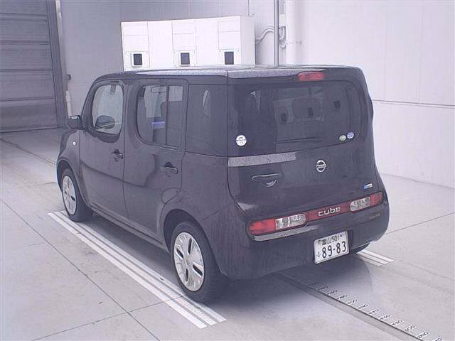 NISSAN CUBE