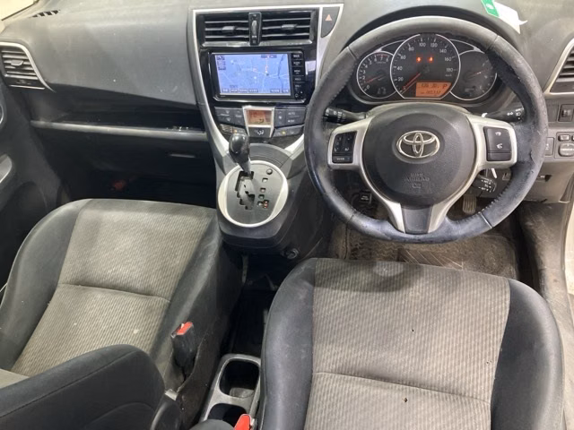 TOYOTA RACTIS