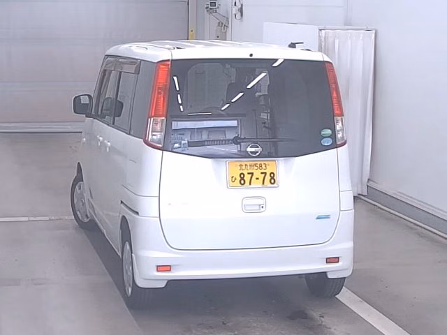 NISSAN ROOX