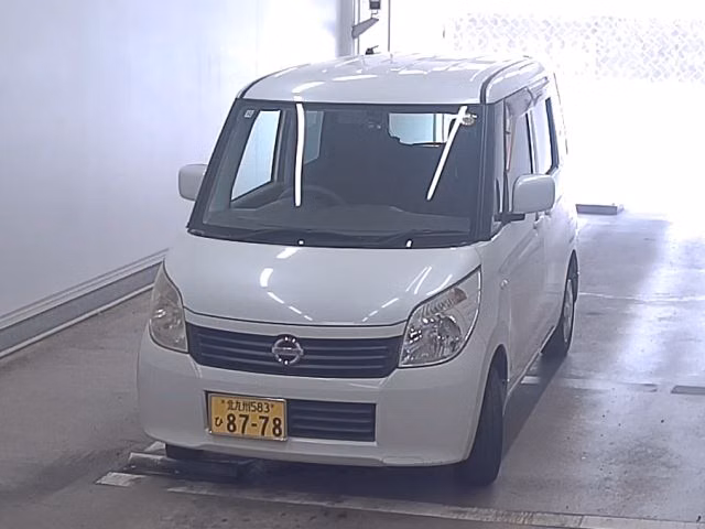 NISSAN ROOX