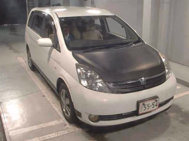 TOYOTA ISIS