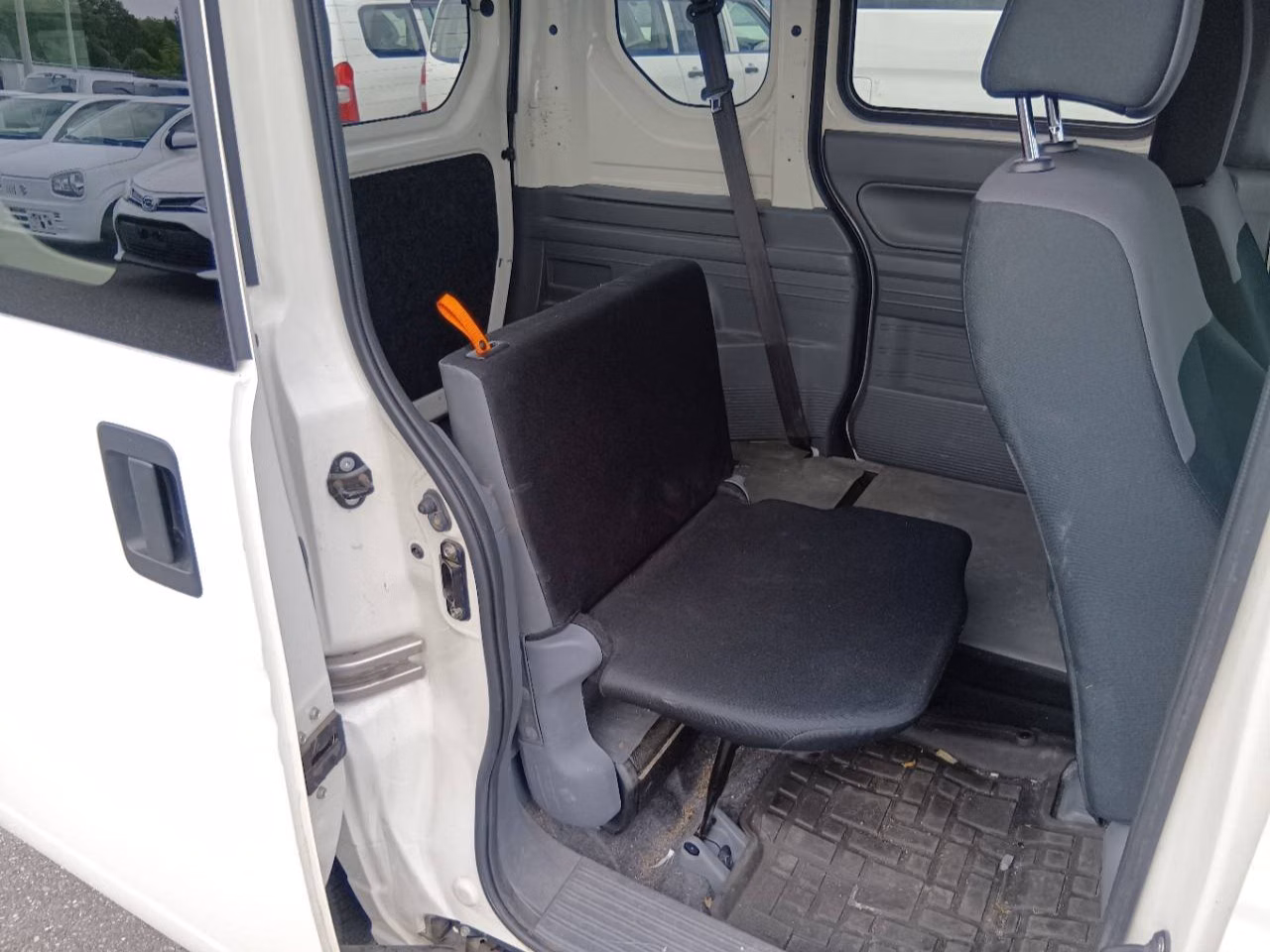 HONDA N-VAN