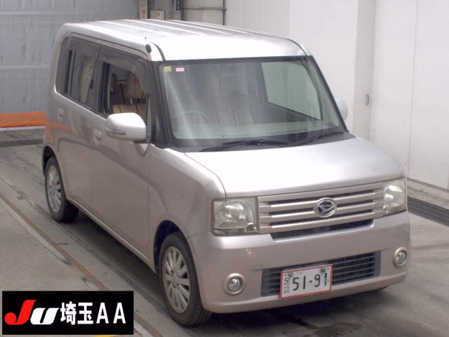 DAIHATSU MOVE CONTE