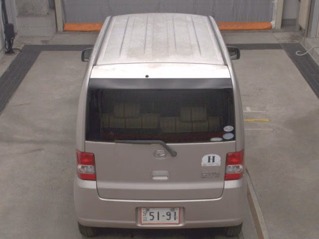 DAIHATSU MOVE CONTE