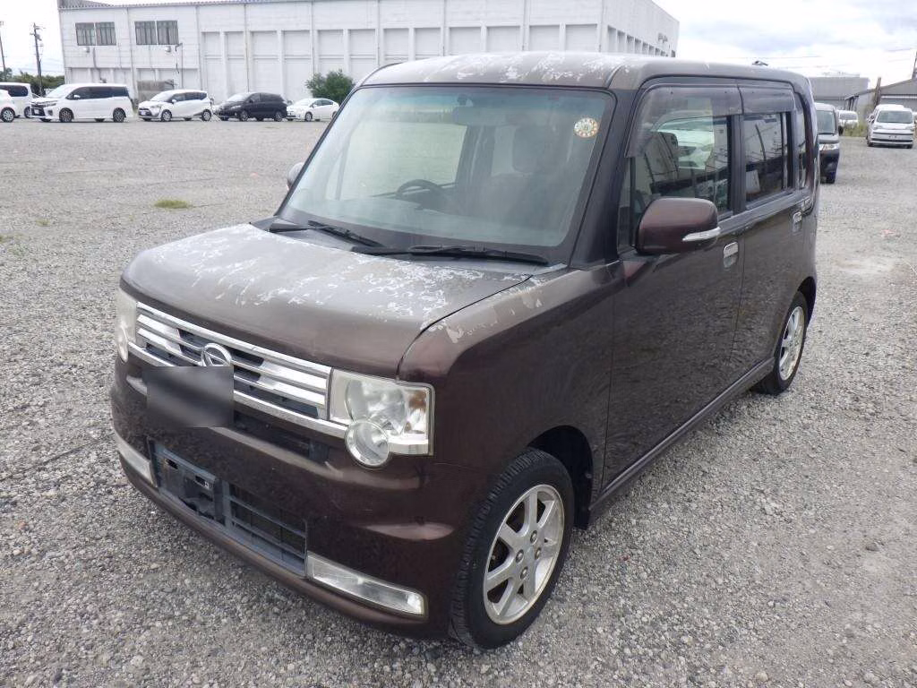DAIHATSU MOVE CONTE