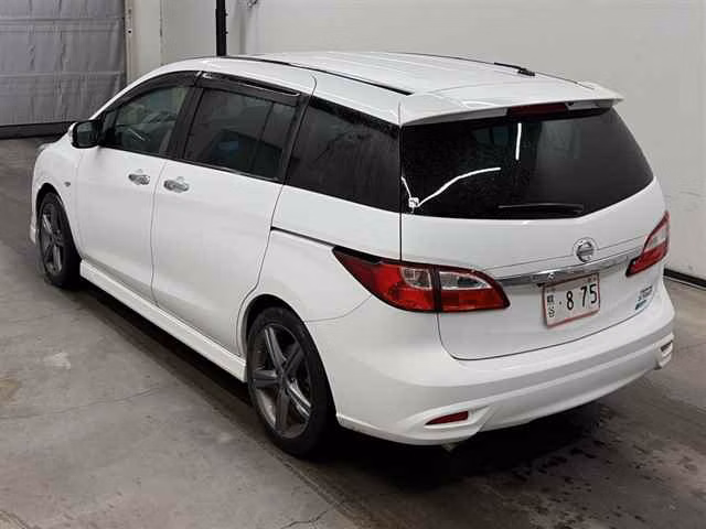 NISSAN LAFESTA