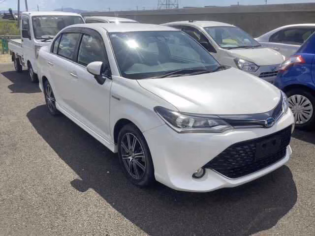 TOYOTA COROLLA AXIO