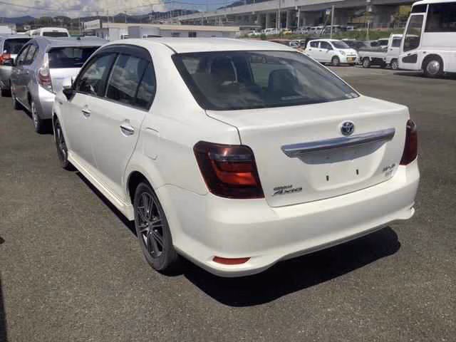 TOYOTA COROLLA AXIO