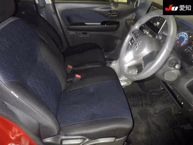 MITSUBISHI EK X
