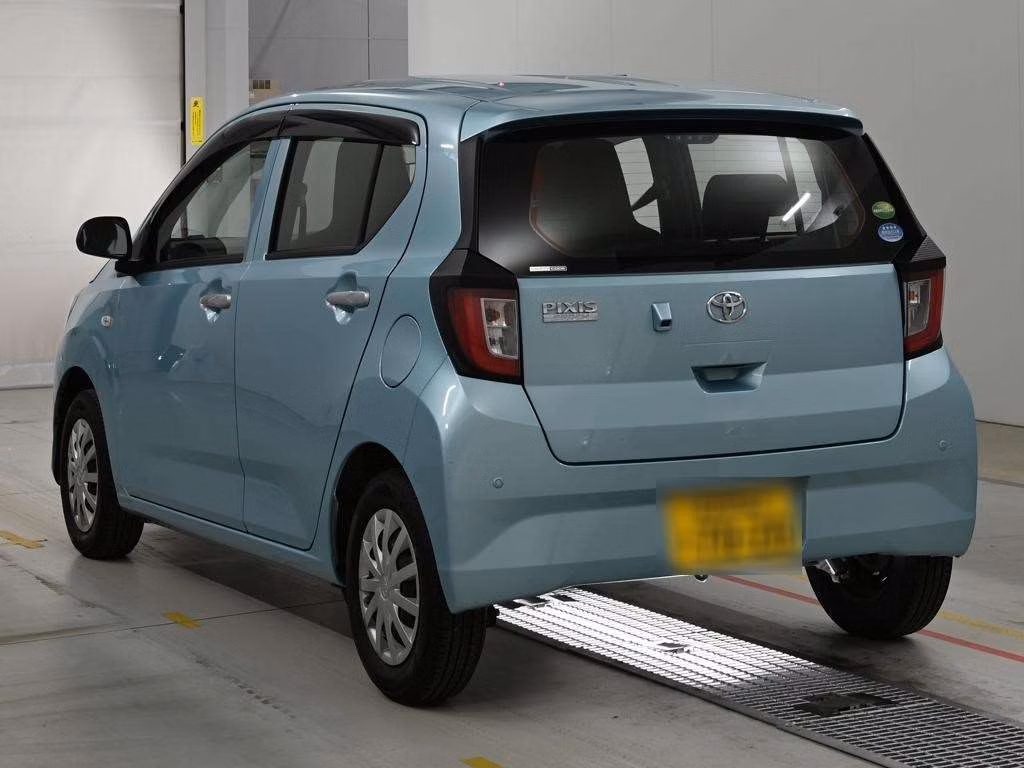 TOYOTA PIXIS EPOCH